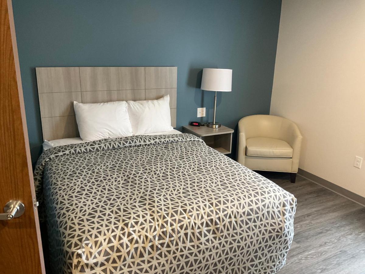 Woodspring Suites East Lansing - University Area Esterno foto