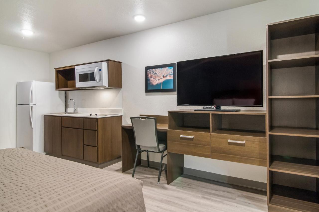 Woodspring Suites East Lansing - University Area Esterno foto